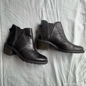 LL Bean Black Leather Ankle Boots Women's US 8B